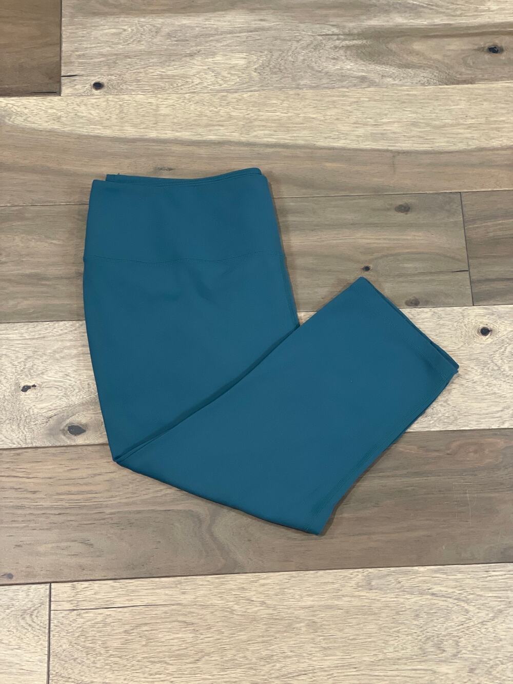 Eddie Bauer Capri Leggings Size 2XL Teal Athleisure